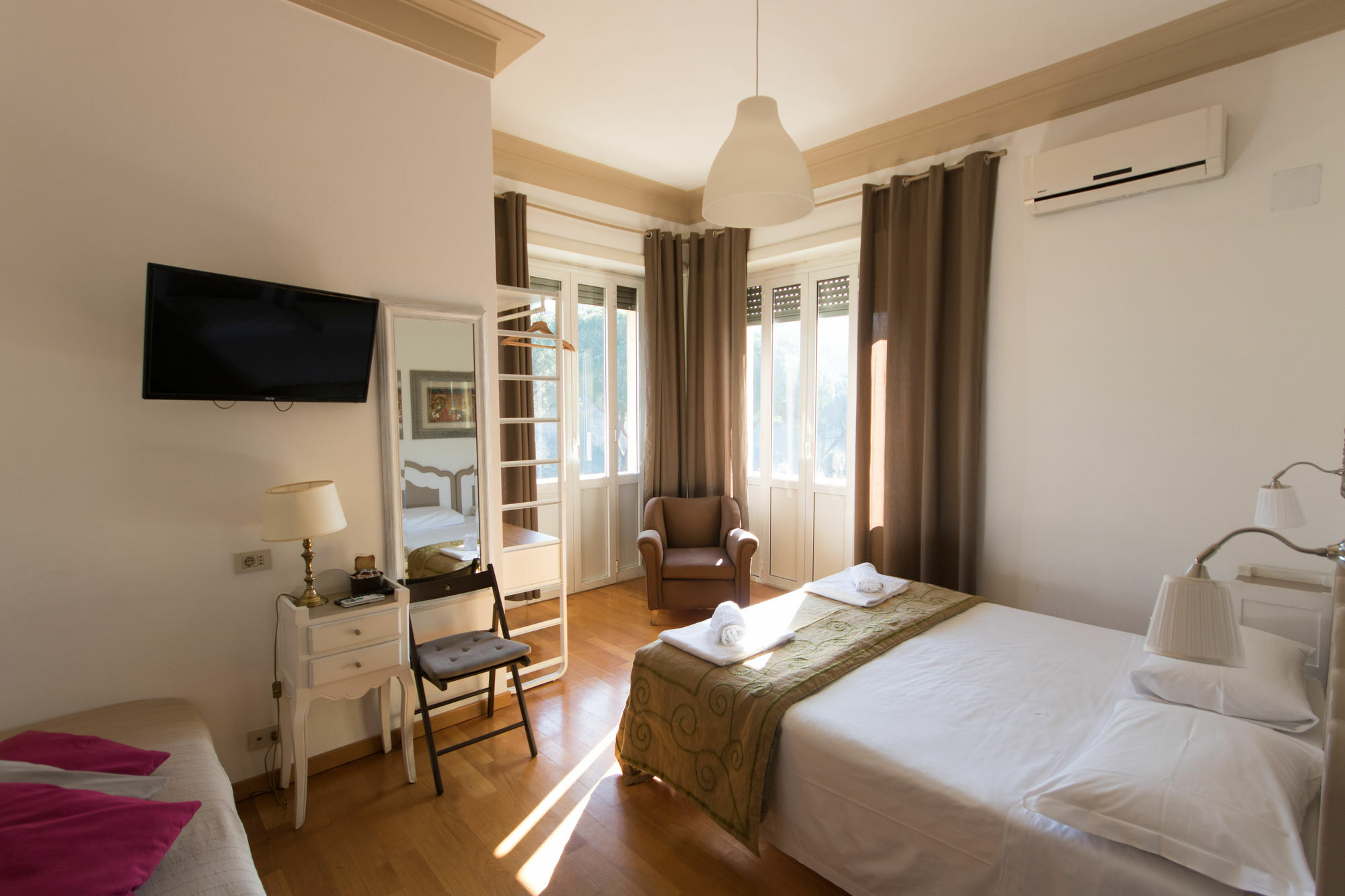Le Suites Di Tevere Home Roma Dış mekan fotoğraf